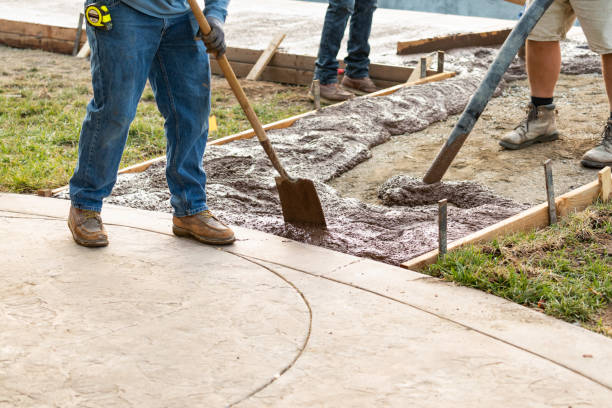 Best Concrete Contractor Near Me  in Ladue, MO